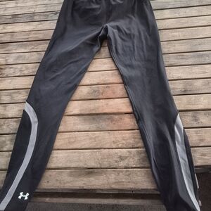 Under Armour Black Cold wear Athletic Leggings with Reflective Panels